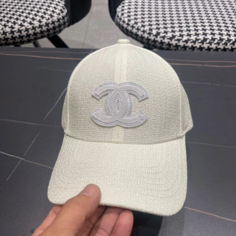 Chanel Caps UrbanStyle 262441