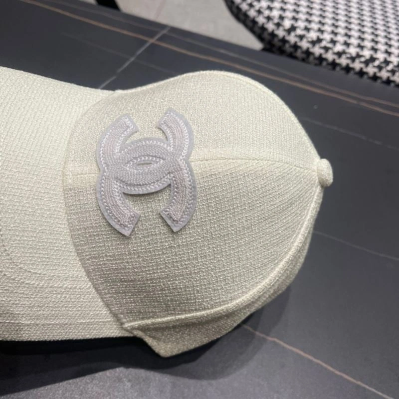 Chanel Caps UrbanStyle 262441