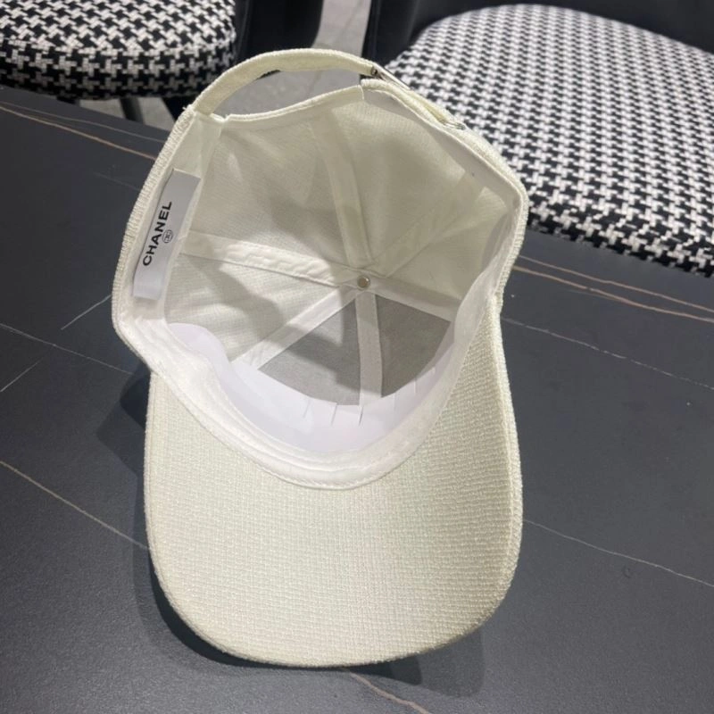 Chanel Caps UrbanStyle 262441