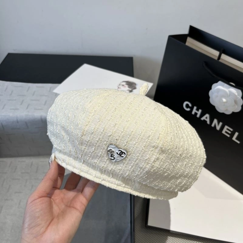 Sporty Chanel Caps 262411