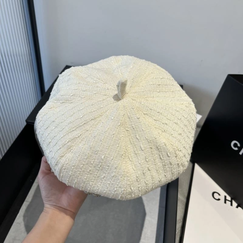 Sporty Chanel Caps 262411