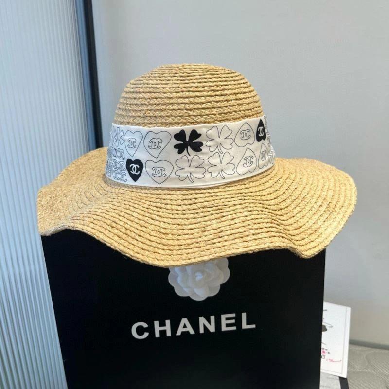 Comfortable Chanel Caps 262376