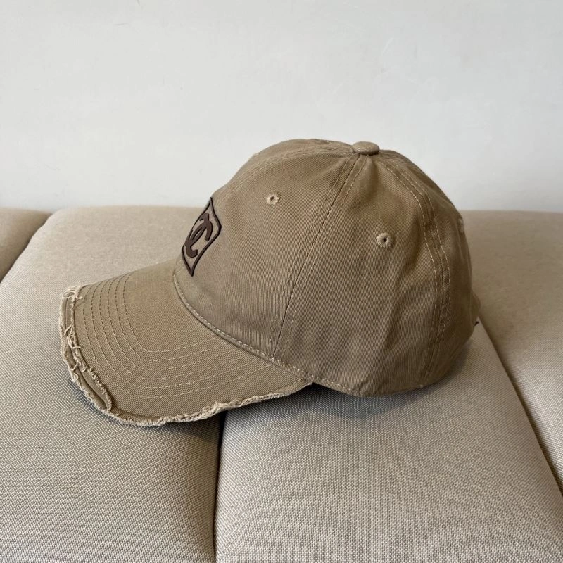 SunProtective Chanel Caps 262391