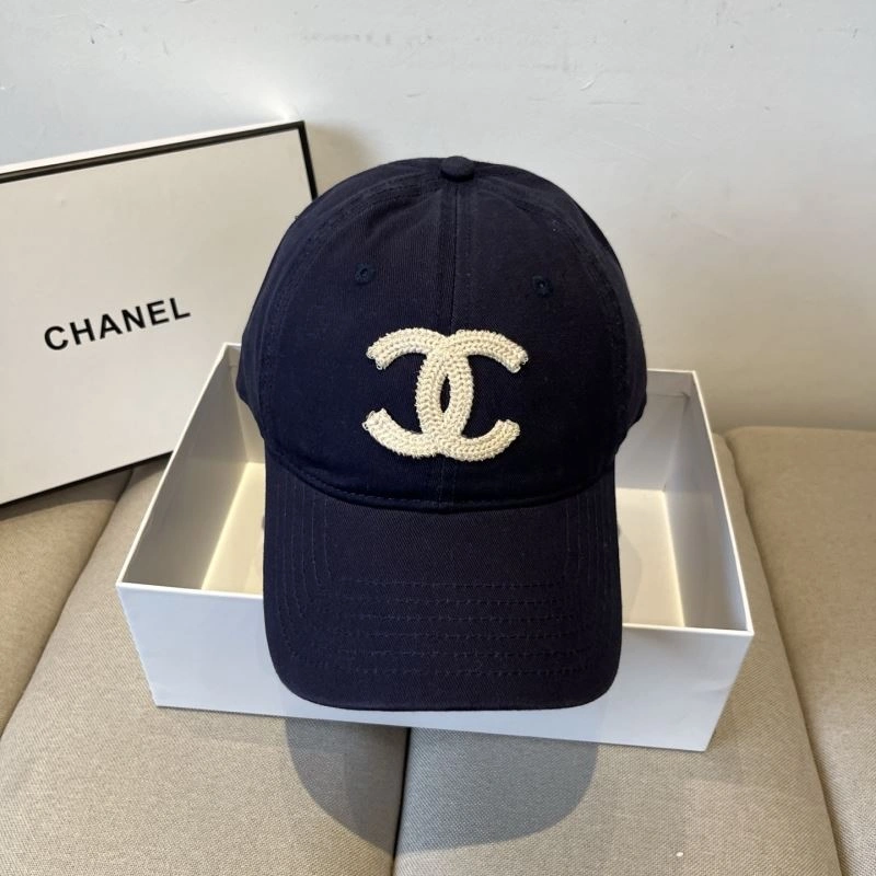 Sporty Chanel Caps 262379