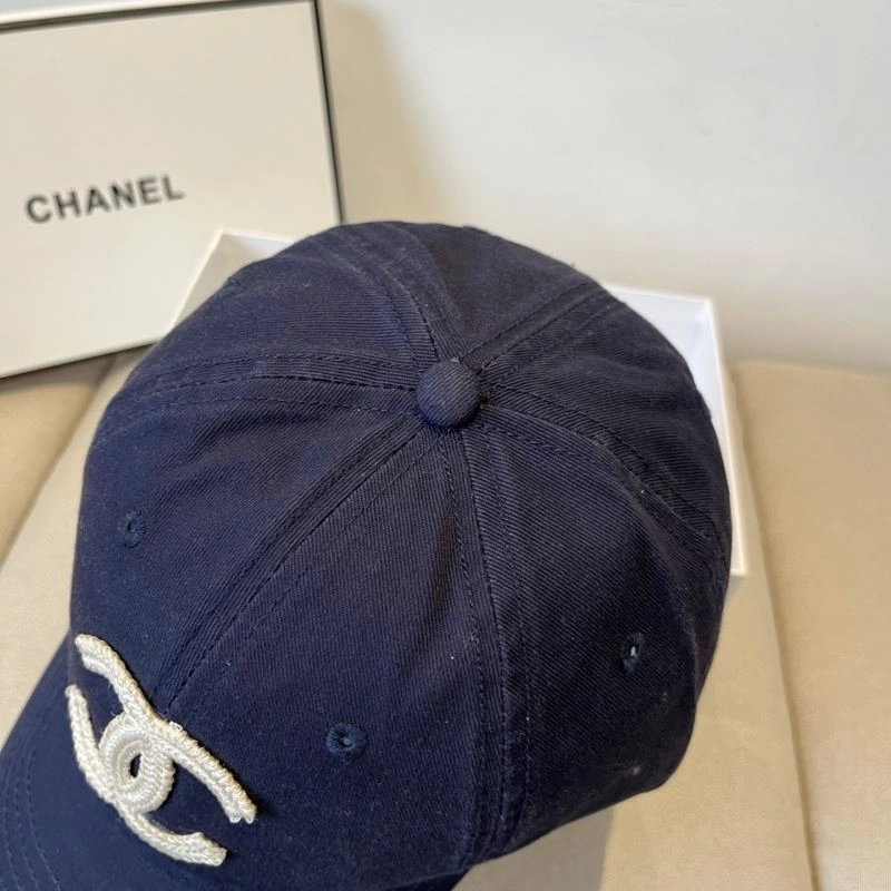 Sporty Chanel Caps 262379