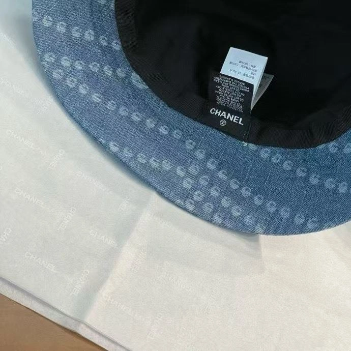 RelaxedFit Chanel Caps 262384