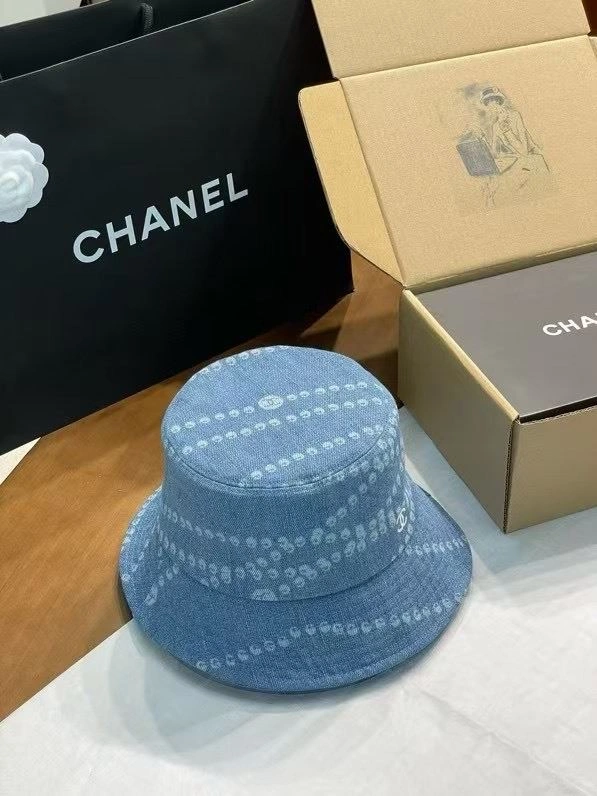 RelaxedFit Chanel Caps 262384