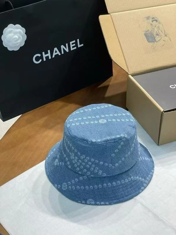 RelaxedFit Chanel Caps 262384