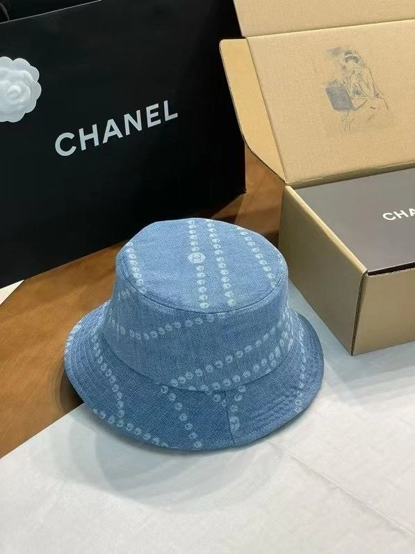 RelaxedFit Chanel Caps 262384