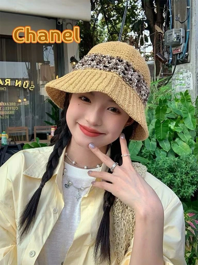 Chanel Caps Fashionable 262367