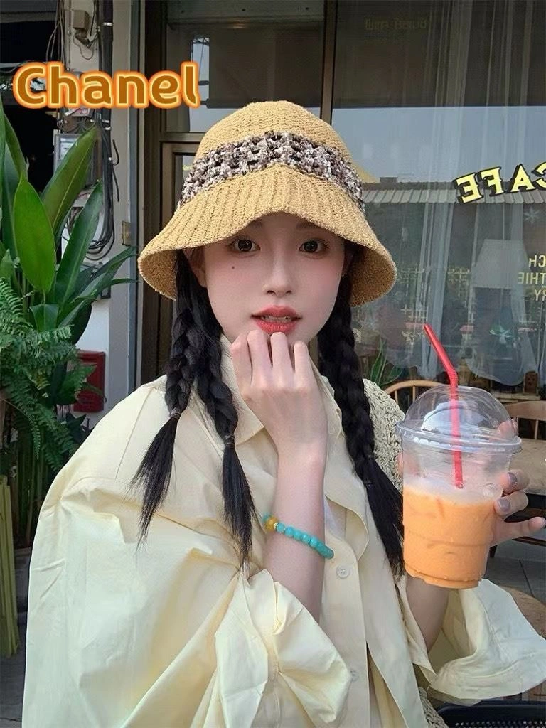 Chanel Caps Fashionable 262367