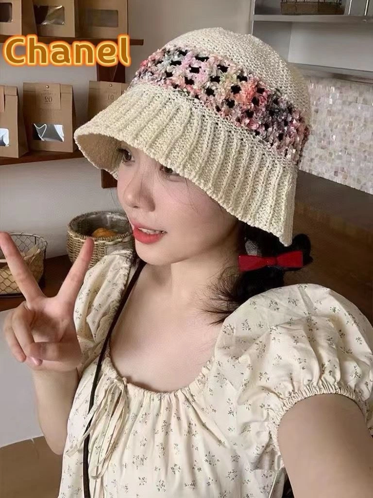 ModernLook Chanel Caps 262387