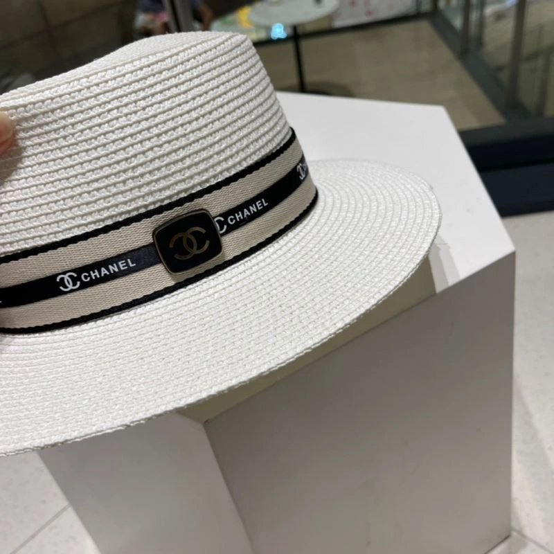 Bold Chanel Caps 262348
