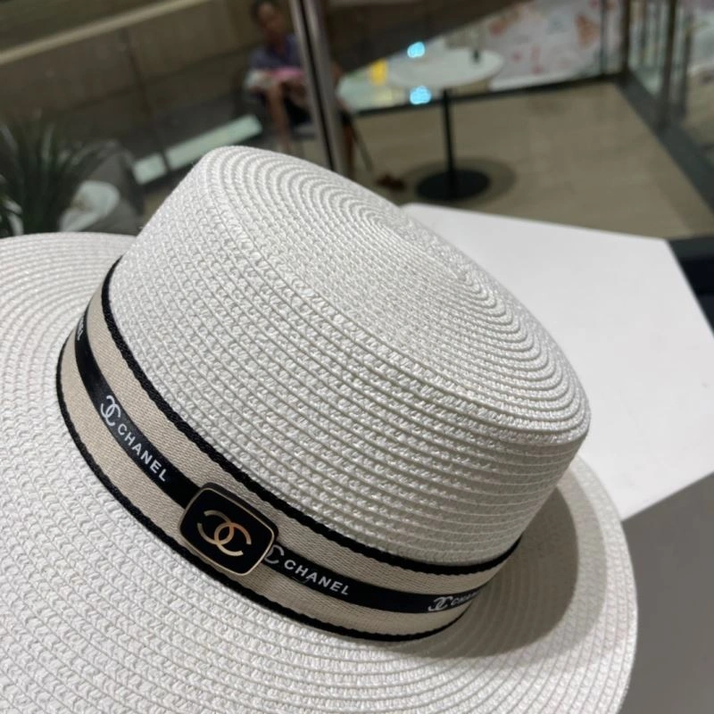 Bold Chanel Caps 262348