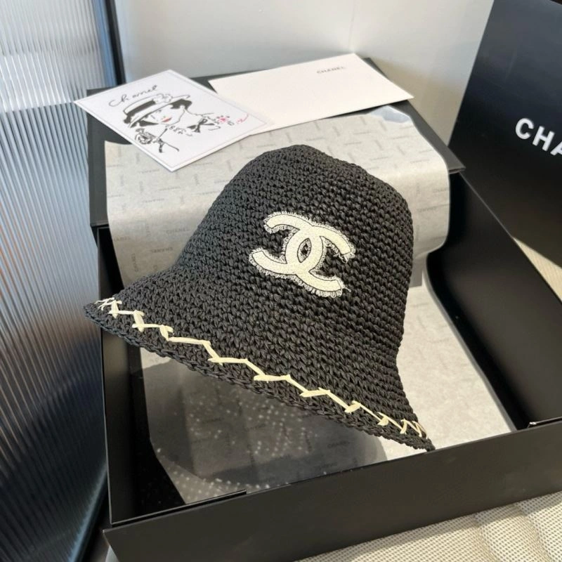 Chanel Caps Sleek 262336