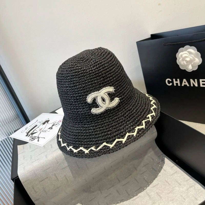 Chanel Caps Sleek 262336