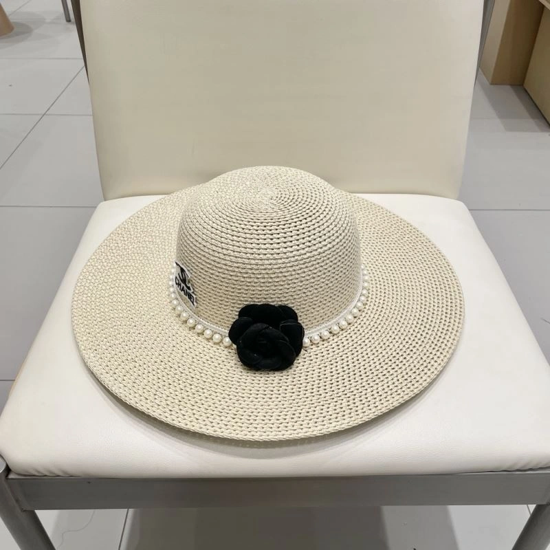 UrbanStyle Chanel Caps 262317