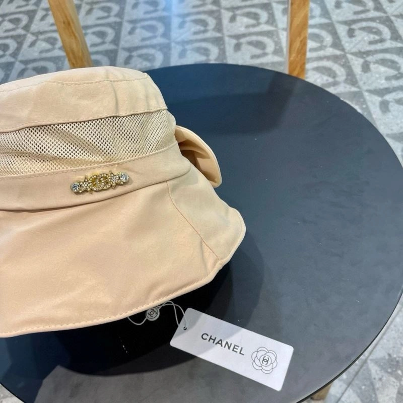 Chanel Caps Snug 262288