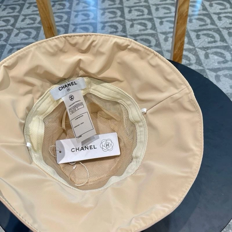 Chanel Caps Snug 262288