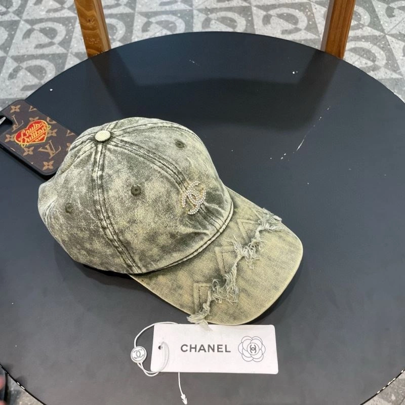 Stylish Chanel Caps 262309