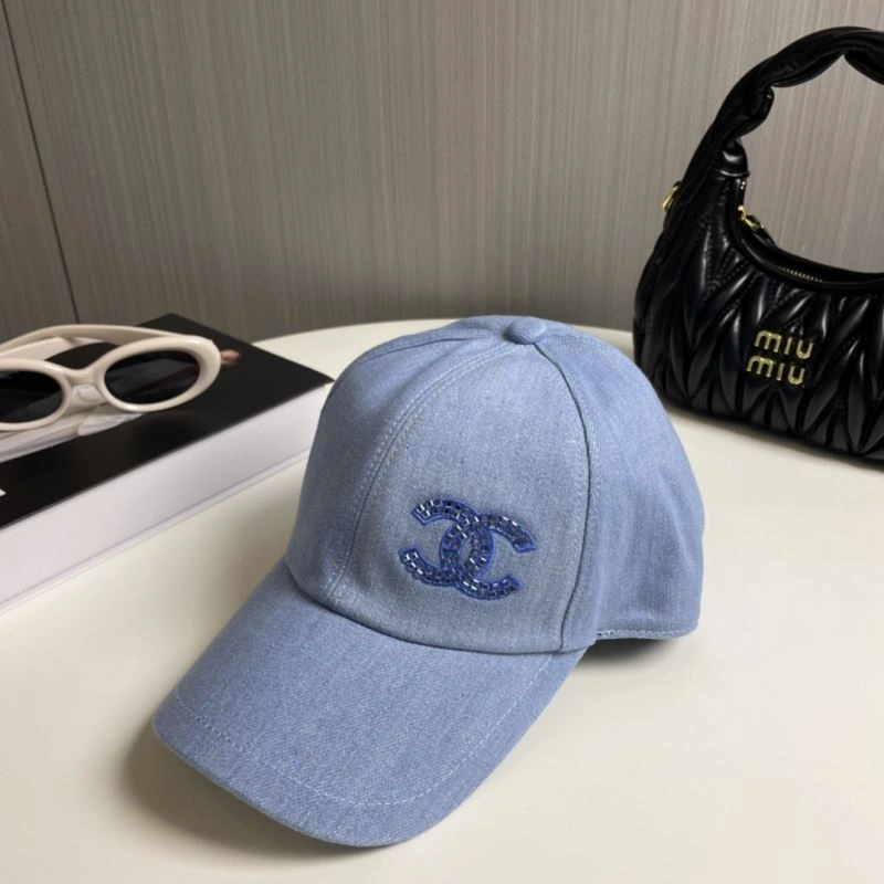 Chanel Caps Attractive 262283