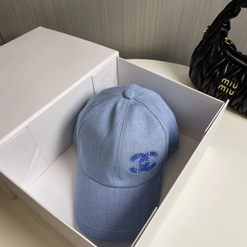 Chanel Caps Attractive 262283