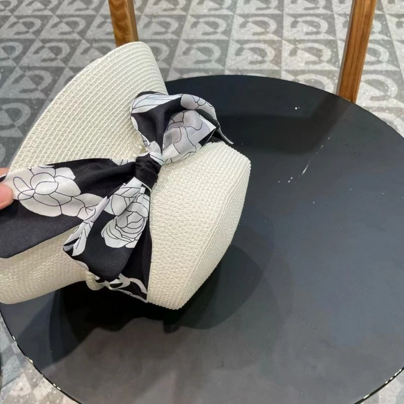 Chanel Caps UrbanChic 262299