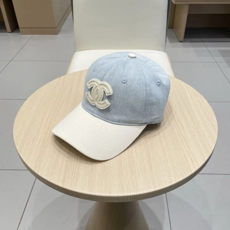 Snug Chanel Caps 262292