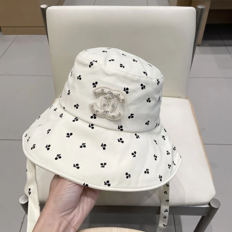 Chanel Caps Modern 262281