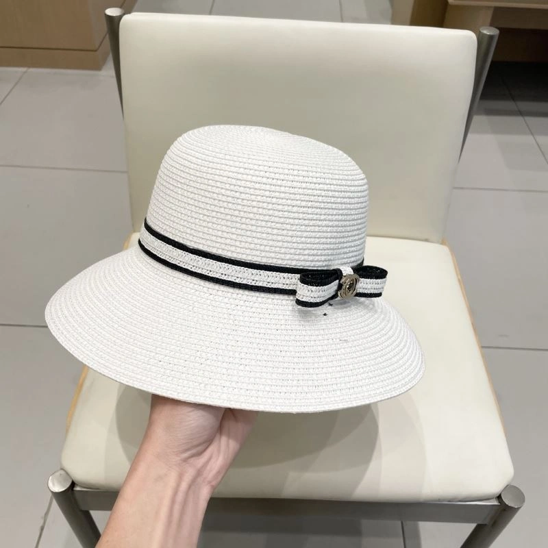 Chanel Caps Refined 262258