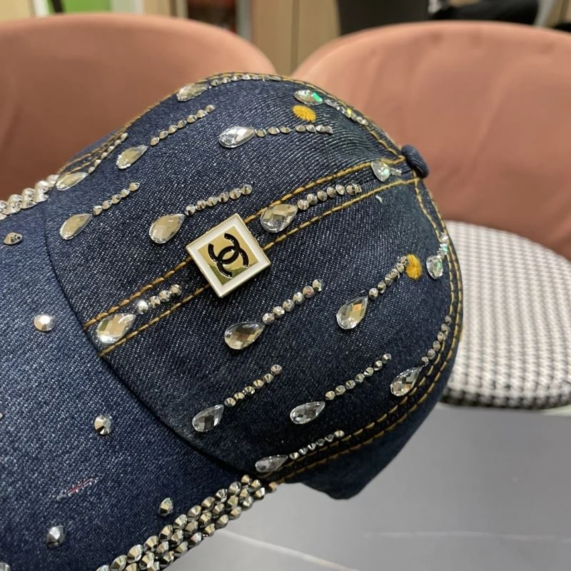 ZipUp Chanel Caps 262260