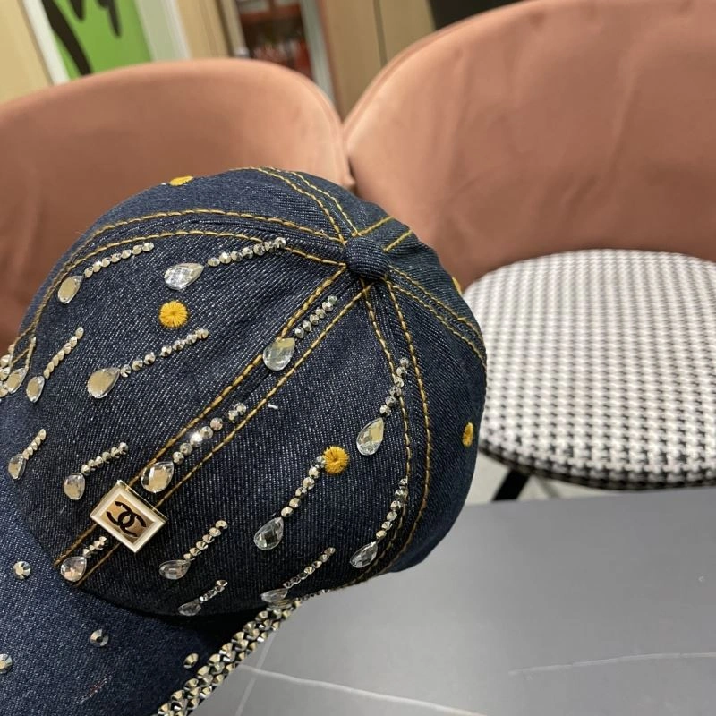 ZipUp Chanel Caps 262260