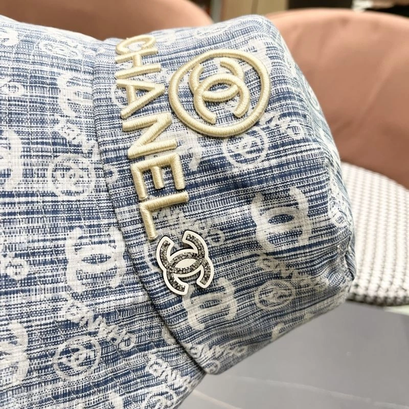 Chanel Caps Chic 262266