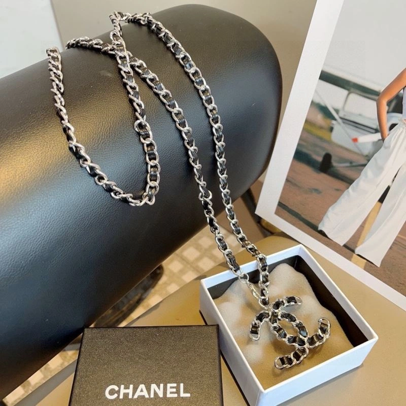 Chanel Chains TimelessDesign 262717