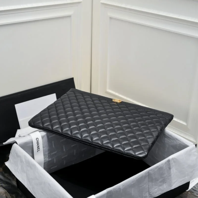 Chanel Clutch Bags Casual 54068