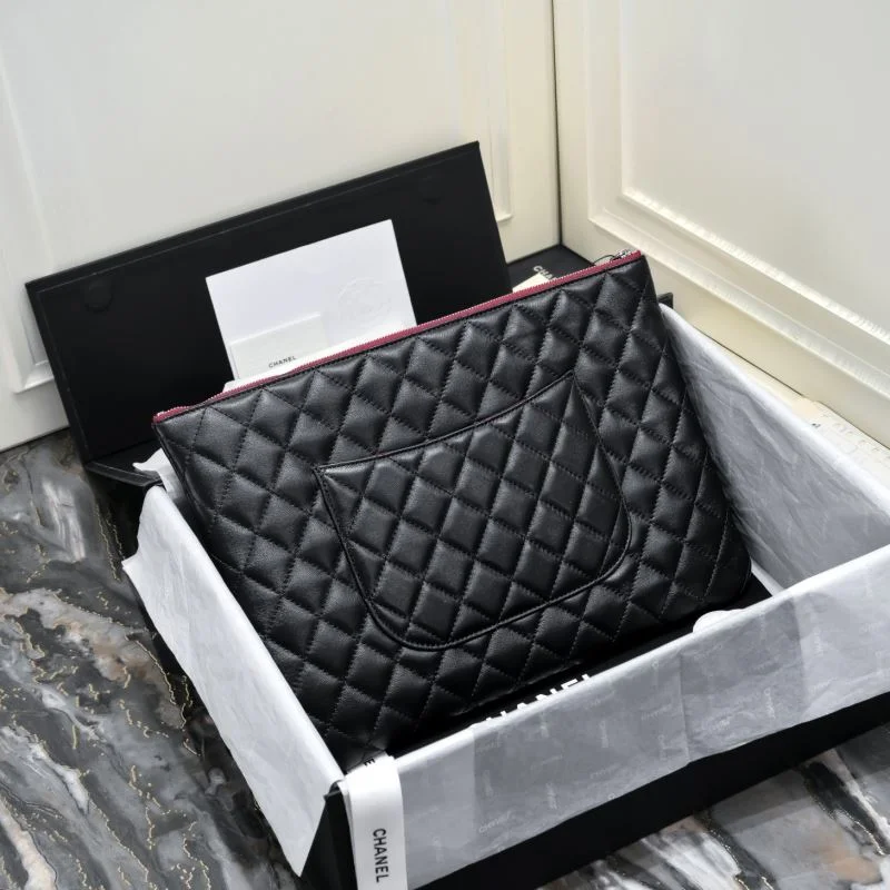 Chanel Clutch Bags Neat 54069