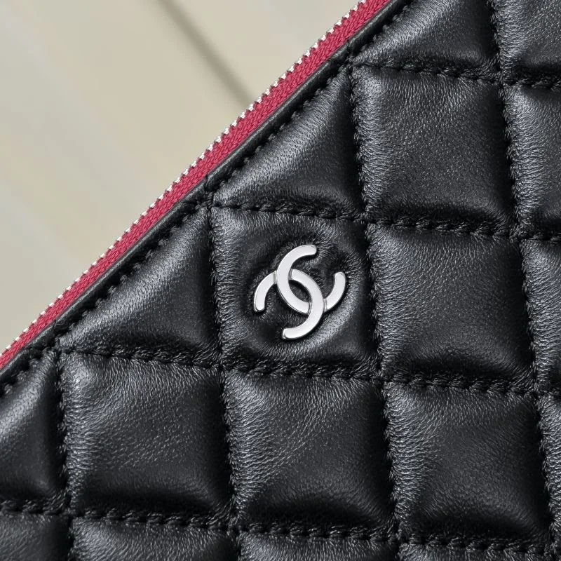 Chanel Clutch Bags Neat 54069