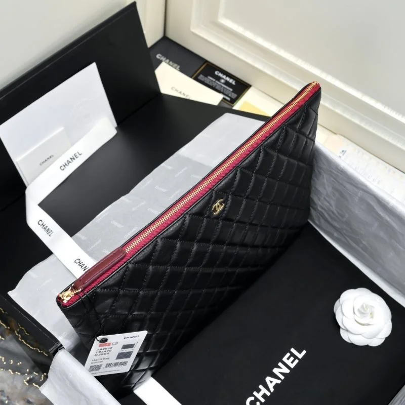 GoAnywhere Chanel Clutch Bags 54065