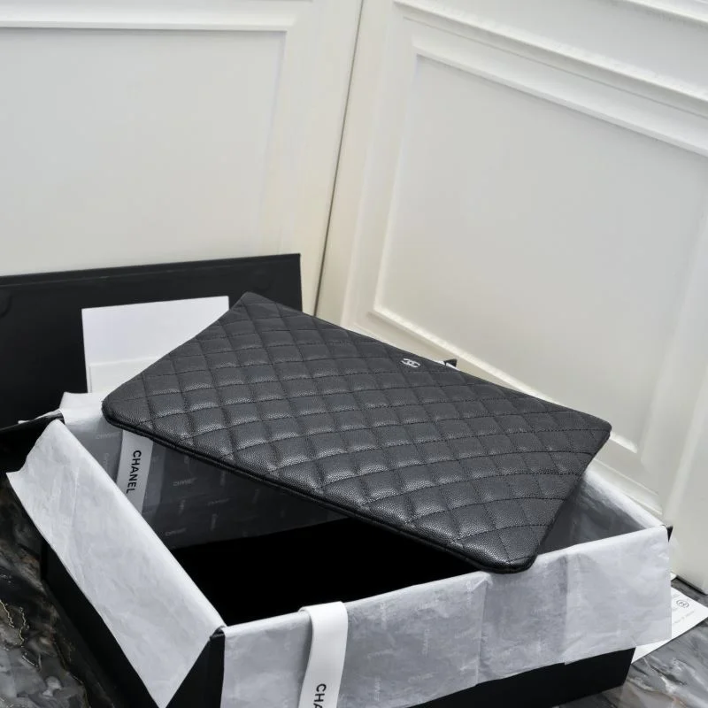 Comfortable Chanel Clutch Bags 54167