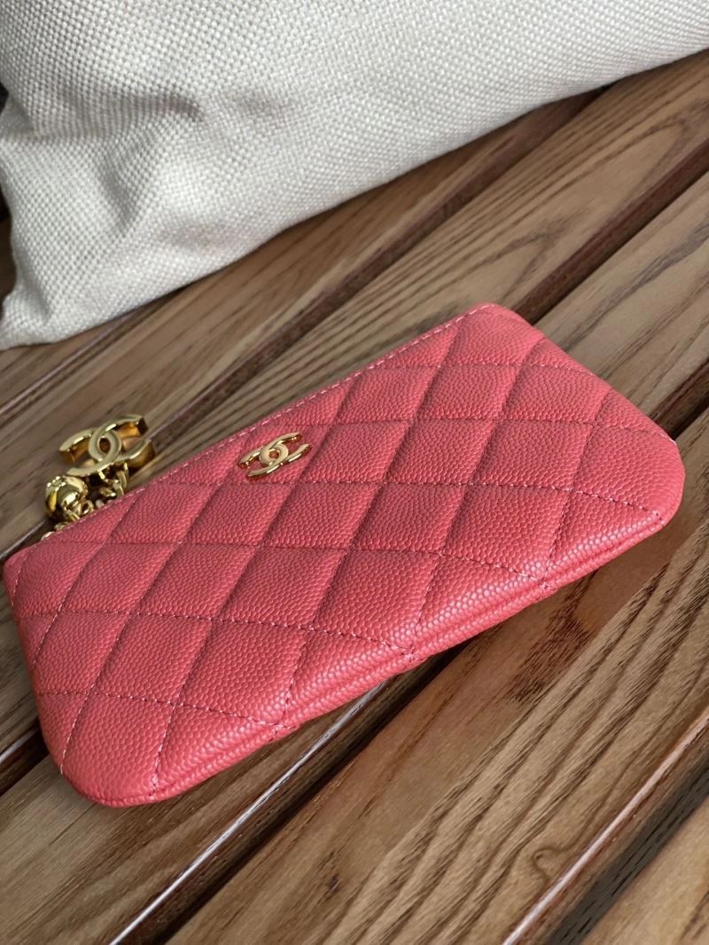 Chanel Clutch Bags Snug 57235