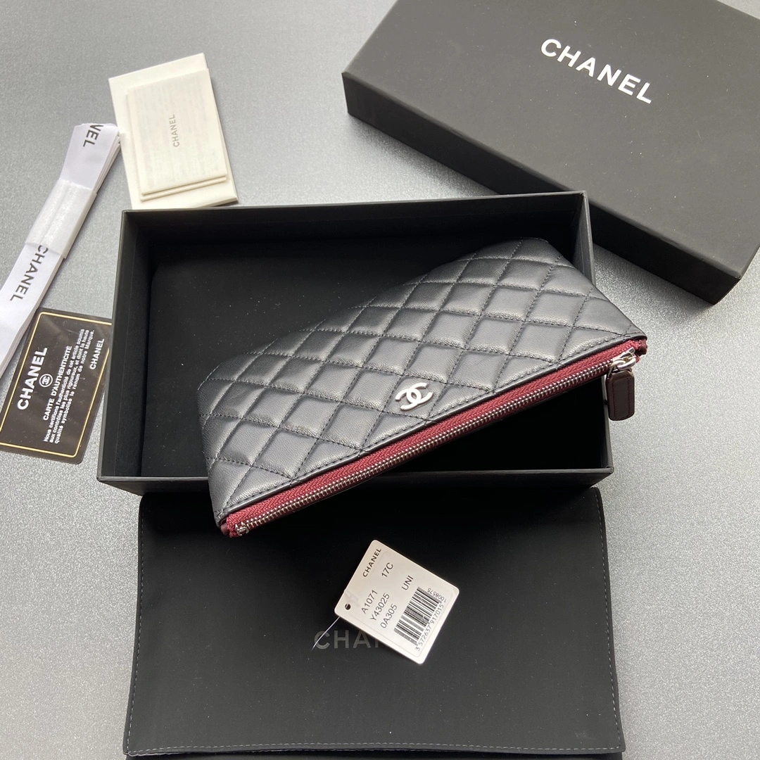 Seasonal Chanel Clutch Bags 56684