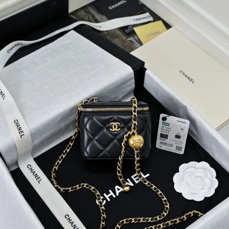Stretchable Chanel Cosmetic Bags 54063