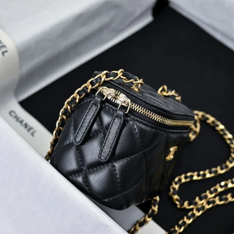 Stretchable Chanel Cosmetic Bags 54063