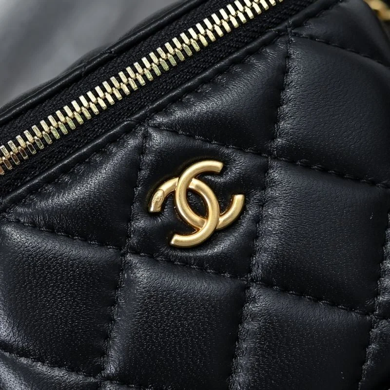 Stretchable Chanel Cosmetic Bags 54063