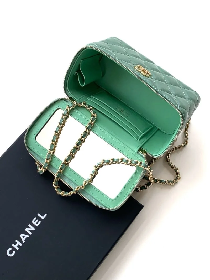 FashionForward Chanel Cosmetic Bags 53952