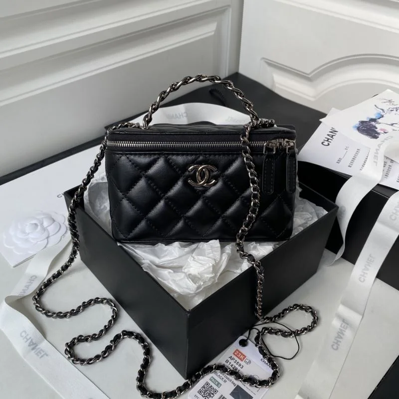 Chanel Cosmetic Bags Practical 53947
