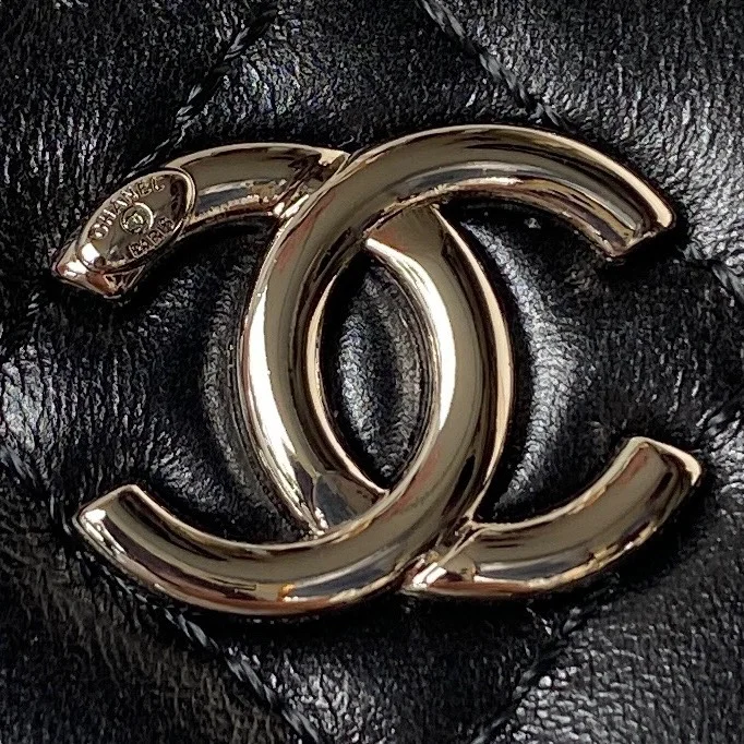 Chanel Cosmetic Bags Practical 53947