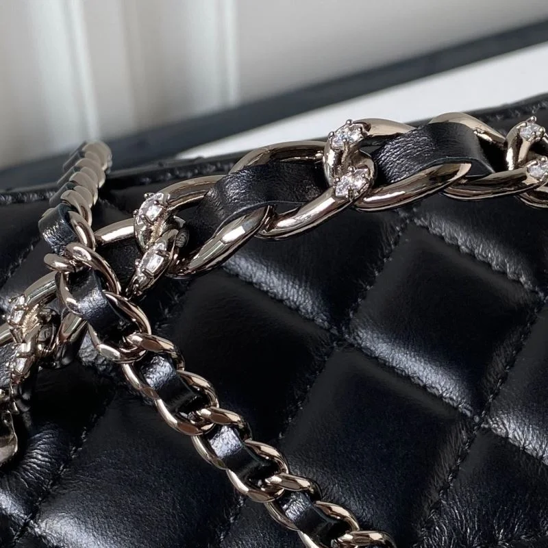 Chanel Cosmetic Bags Practical 53947