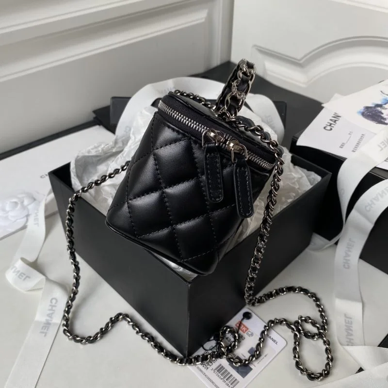 Chanel Cosmetic Bags Practical 53947