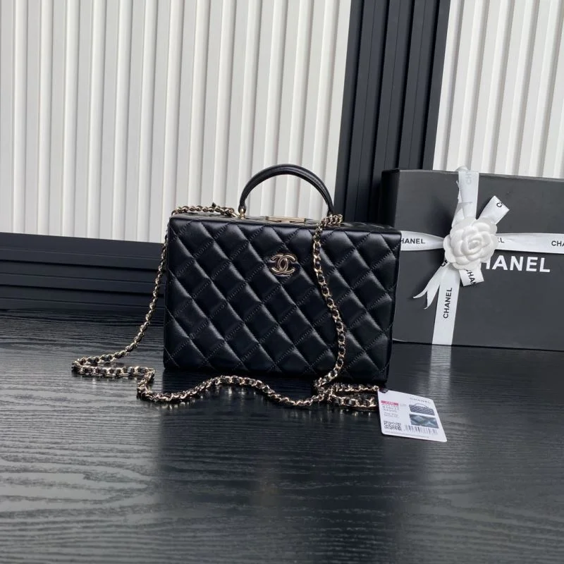 Chanel Cosmetic Bags Packable 53946